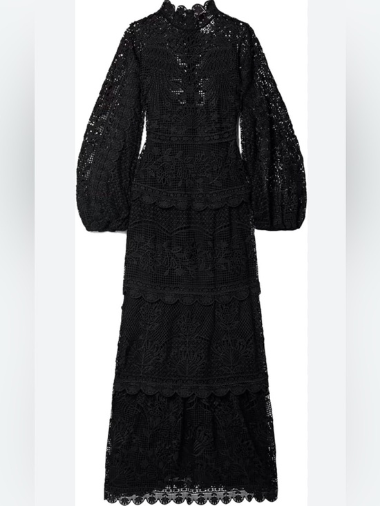 FARM Rio Dresses & Skirts - FARM Rio Tiered Guipure Lace Maxi Dress In Black 🖤